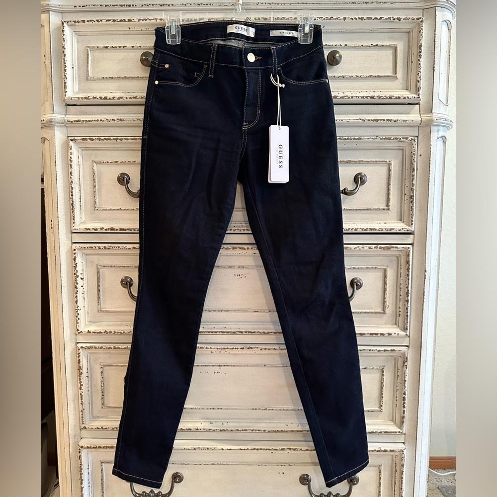 NWT Guess Sexy Curve Skinny Jeans
